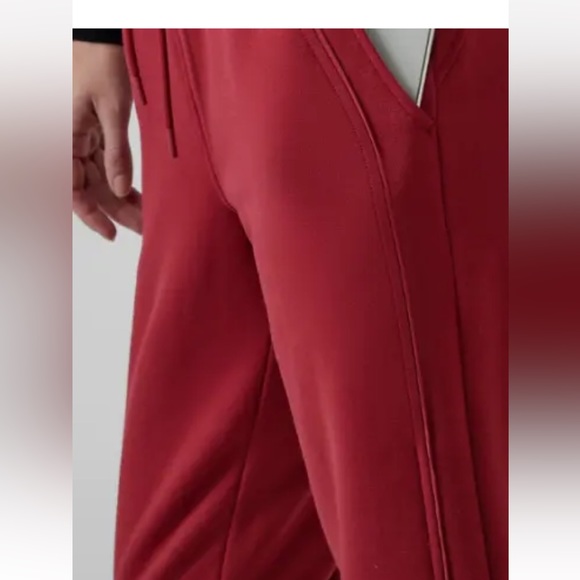 NWT Athleta Altitude Jogger in Polartec Power Stretch,Size 1X decadent red snow - Picture 9 of 14
